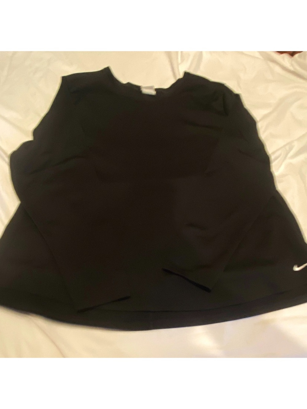 Nike Black Women's Long-Sleeve Crew Sweatshirt